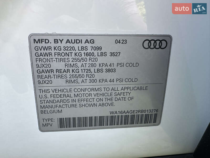 Позашляховик / Кросовер Audi Q8 e-tron 2023 в Харкові