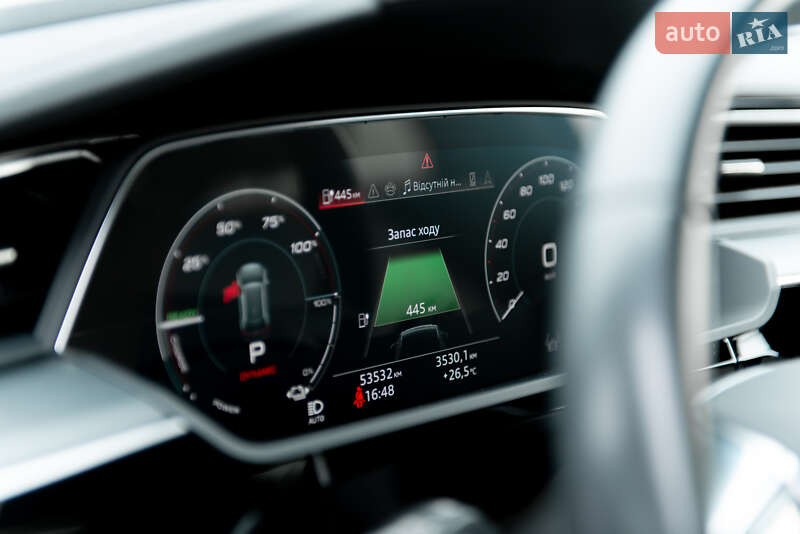 Внедорожник / Кроссовер Audi Q8 e-tron 2023 в Мукачево