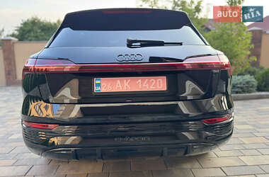Внедорожник / Кроссовер Audi Q8 e-tron 2023 в 