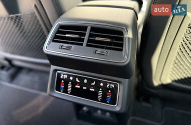 Внедорожник / Кроссовер Audi Q8 e-tron 2023 в 