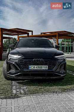 Внедорожник / Кроссовер Audi Q8 e-tron 2023 в 