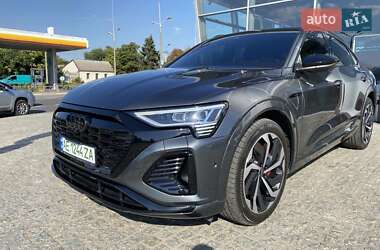 Внедорожник / Кроссовер Audi Q8 e-tron 2023 в 