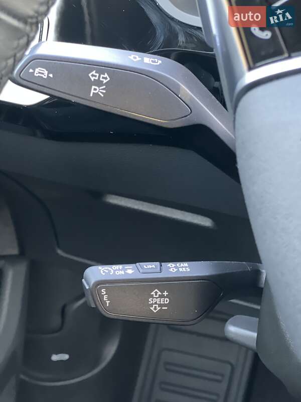 Внедорожник / Кроссовер Audi Q8 e-tron 2023 в Ровно