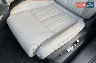 Внедорожник / Кроссовер Audi Q8 e-tron 2024 в 