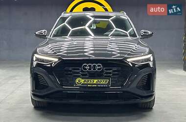 Внедорожник / Кроссовер Audi Q8 e-tron 2023 в 