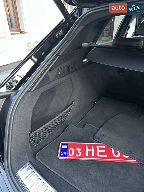 Внедорожник / Кроссовер Audi Q8 e-tron 2023 в Богородчанах