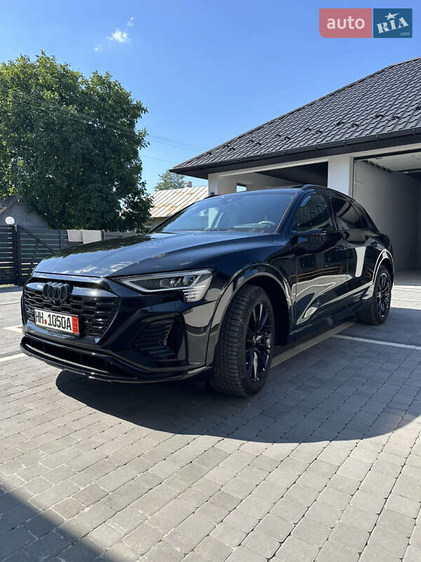 Внедорожник / Кроссовер Audi Q8 e-tron 2023 в Богородчанах