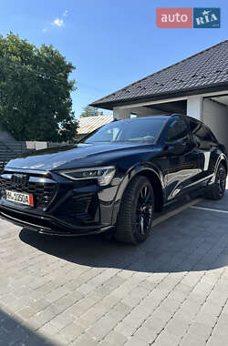 Внедорожник / Кроссовер Audi Q8 e-tron 2023 в 