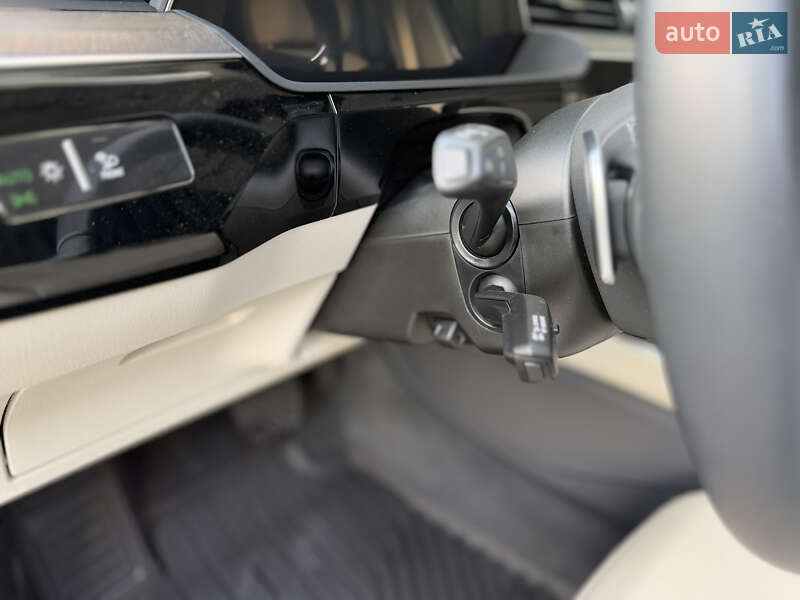 Внедорожник / Кроссовер Audi Q8 e-tron 2023 в Киеве фото 21 Внедорожник / Кроссовер Audi Q8 e-tron 2023 в Киеве