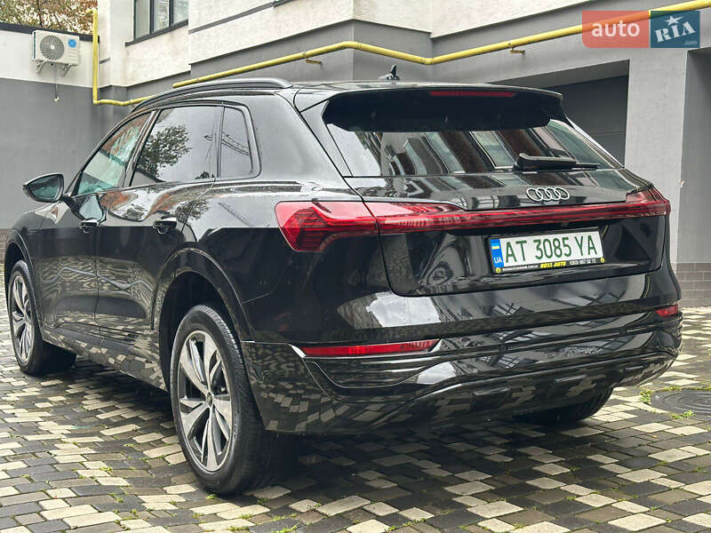 Позашляховик / Кросовер Audi Q8 e-tron 2023 в Івано-Франківську фото 14 Позашляховик / Кросовер Audi Q8 e-tron 2023 в Івано-Франківську