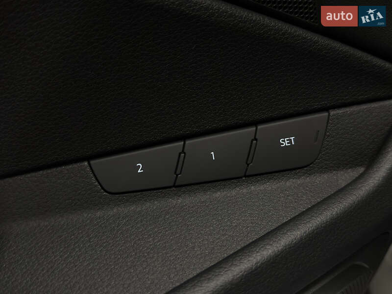 Внедорожник / Кроссовер Audi Q8 e-tron 2023 в Николаеве