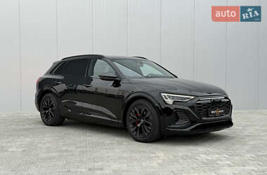 Внедорожник / Кроссовер Audi Q8 e-tron 2023 в 