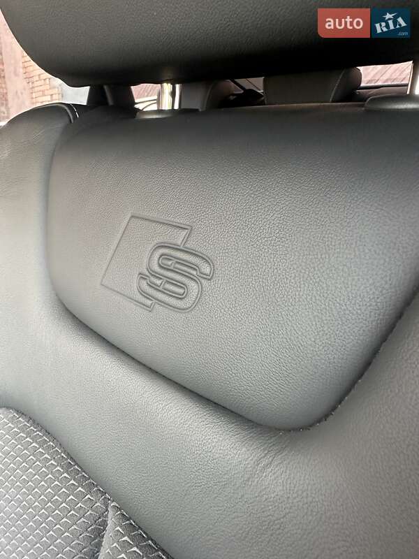 Внедорожник / Кроссовер Audi Q8 e-tron 2023 в Киеве