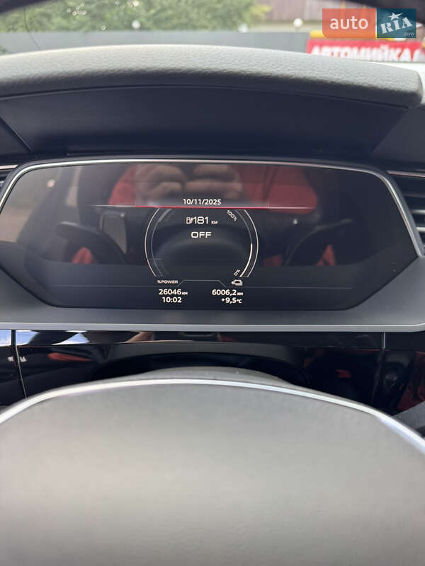 Внедорожник / Кроссовер Audi Q8 e-tron 2023 в Ивано-Франковске