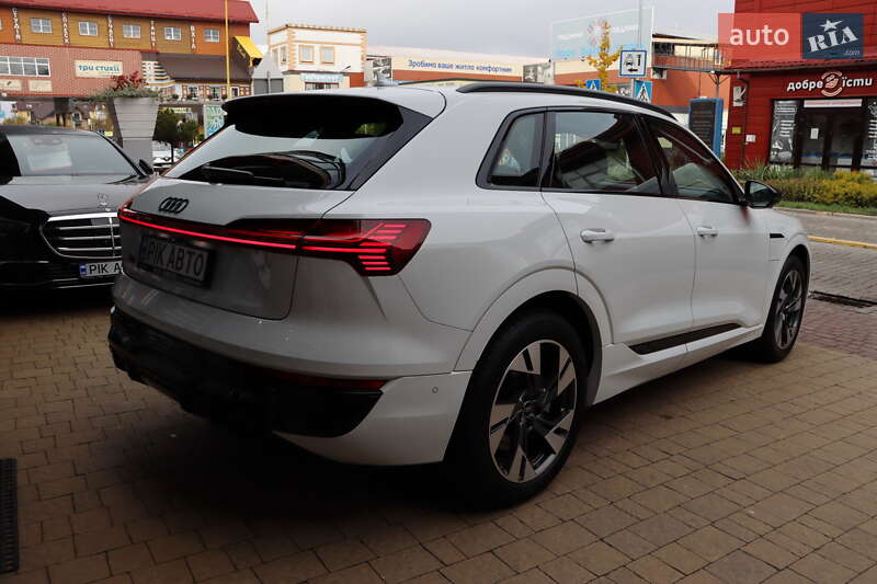 Внедорожник / Кроссовер Audi Q8 e-tron 2023 в Львове фото 3 Внедорожник / Кроссовер Audi Q8 e-tron 2023 в Львове