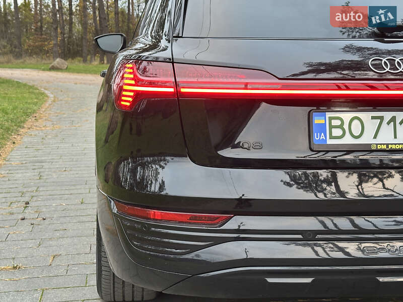 Внедорожник / Кроссовер Audi Q8 e-tron 2023 в Житомире фото 28 Внедорожник / Кроссовер Audi Q8 e-tron 2023 в Житомире
