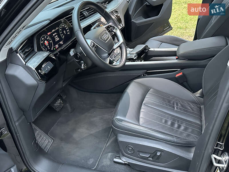 Внедорожник / Кроссовер Audi Q8 e-tron 2023 в Житомире фото 75 Внедорожник / Кроссовер Audi Q8 e-tron 2023 в Житомире