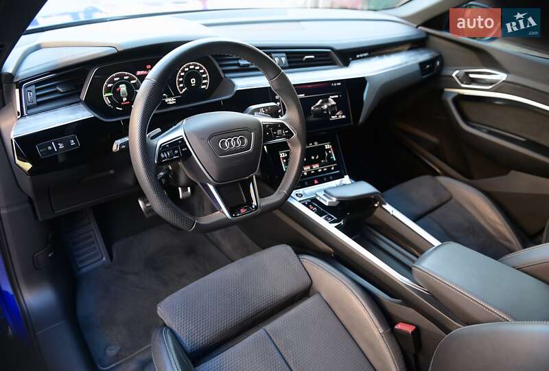 Внедорожник / Кроссовер Audi Q8 e-tron 2023 в Одессе фото 49 Внедорожник / Кроссовер Audi Q8 e-tron 2023 в Одессе
