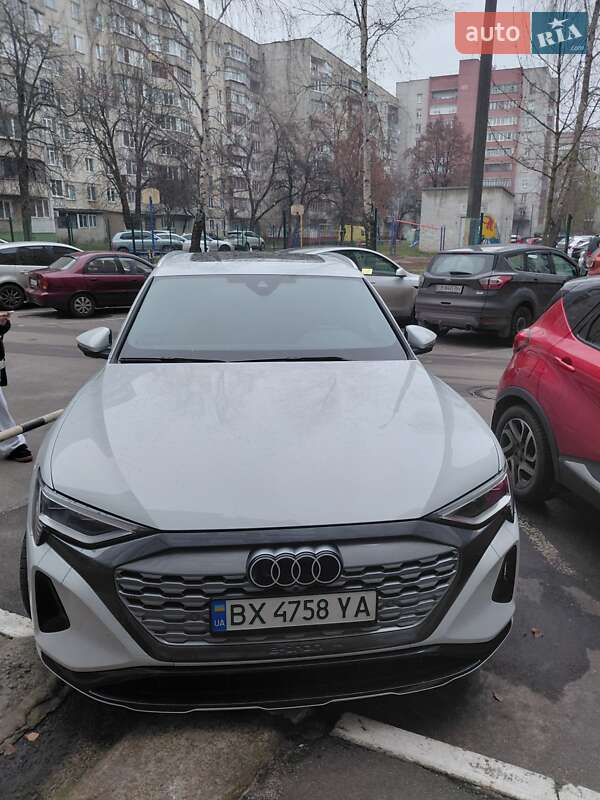 Внедорожник / Кроссовер Audi Q8 e-tron 2023 в Чернигове фото 8 Внедорожник / Кроссовер Audi Q8 e-tron 2023 в Чернигове