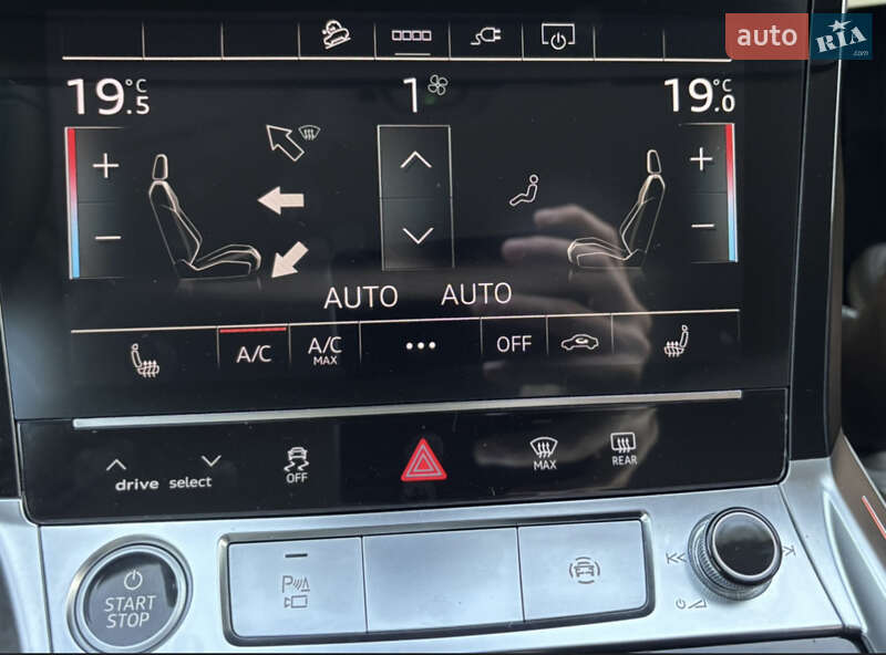 Внедорожник / Кроссовер Audi Q8 e-tron 2024 в Львове