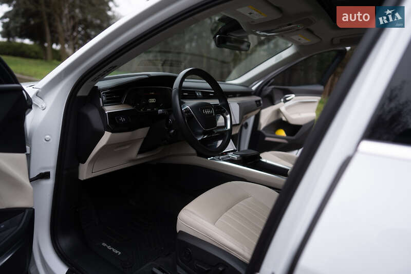 Внедорожник / Кроссовер Audi Q8 e-tron 2023 в Житомире фото 3 Внедорожник / Кроссовер Audi Q8 e-tron 2023 в Житомире