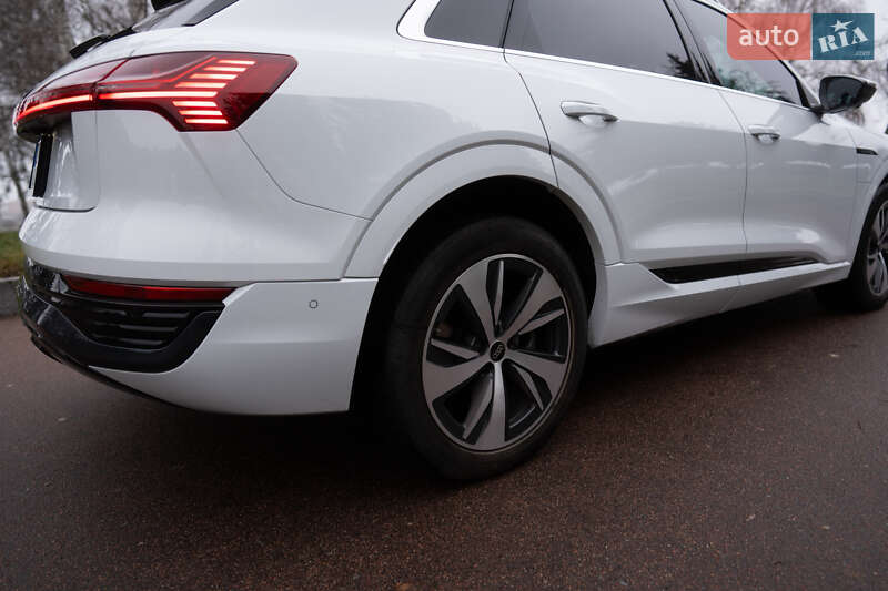 Внедорожник / Кроссовер Audi Q8 e-tron 2023 в Житомире фото 9 Внедорожник / Кроссовер Audi Q8 e-tron 2023 в Житомире