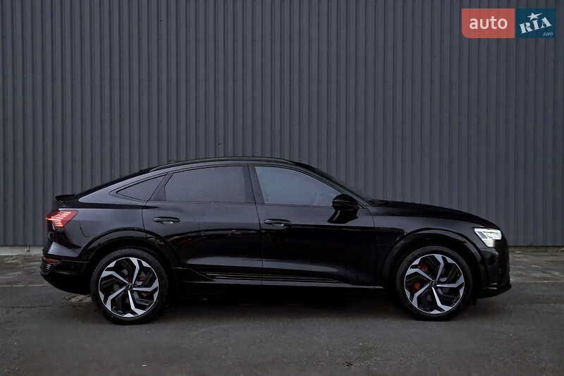 Позашляховик / Кросовер Audi Q8 e-tron 2023 в Харкові фото 9 Позашляховик / Кросовер Audi Q8 e-tron 2023 в Харкові