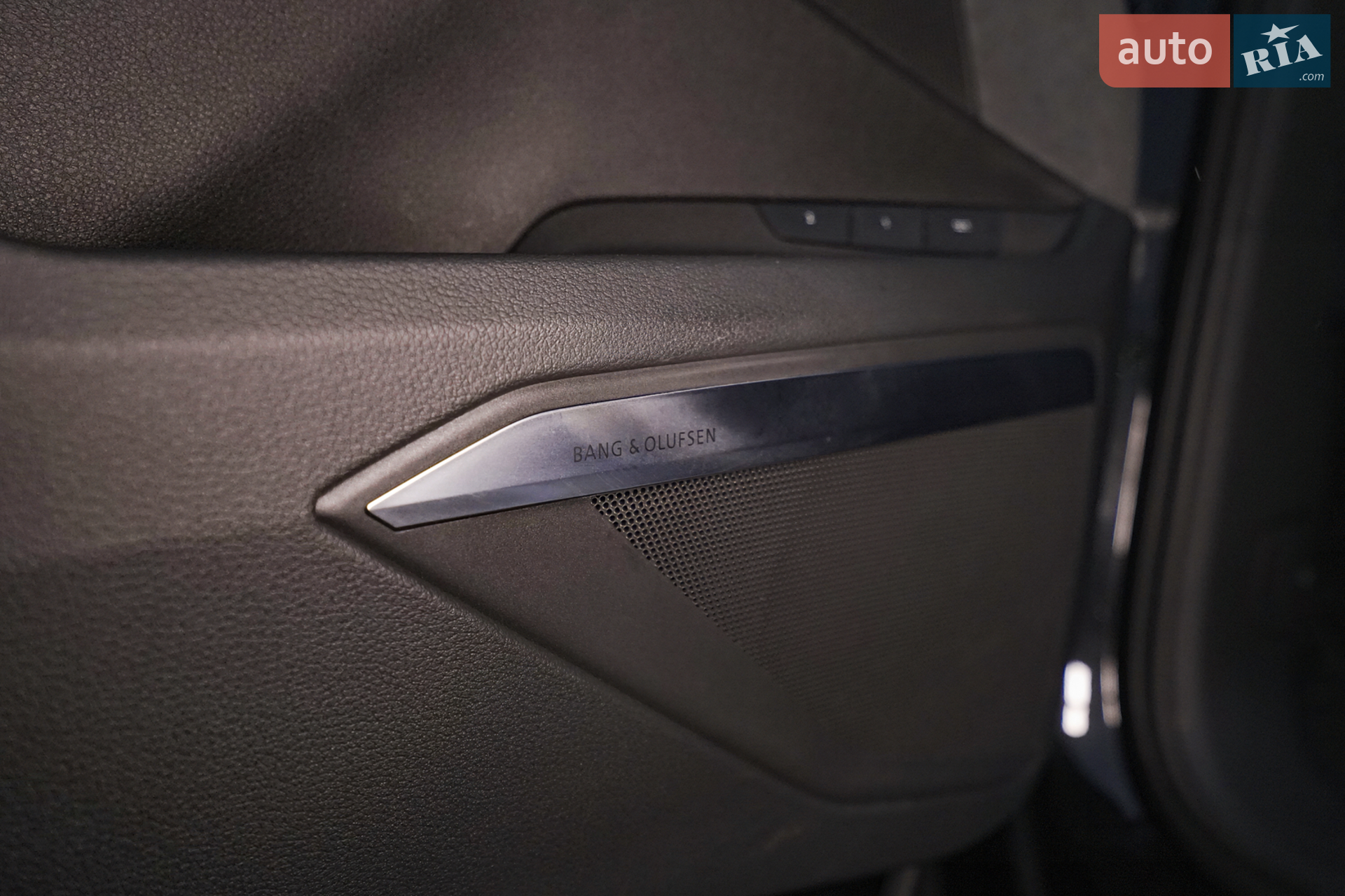 2023 Audi Q8 - мініатюра 17
