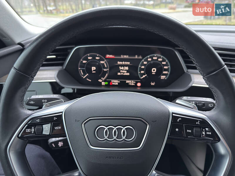 Внедорожник / Кроссовер Audi Q8 e-tron 2023 в Киеве фото 56 Внедорожник / Кроссовер Audi Q8 e-tron 2023 в Киеве