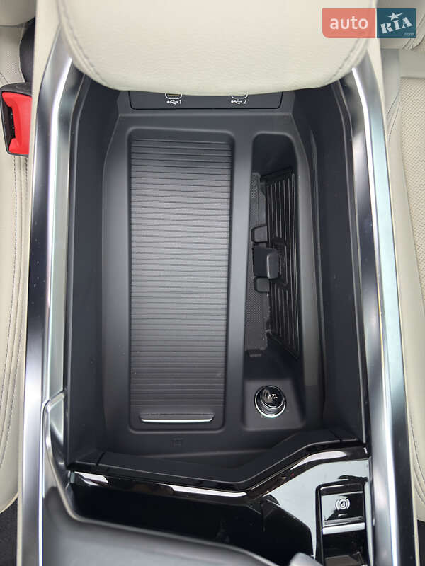 Внедорожник / Кроссовер Audi Q8 e-tron 2023 в Киеве фото 72 Внедорожник / Кроссовер Audi Q8 e-tron 2023 в Киеве