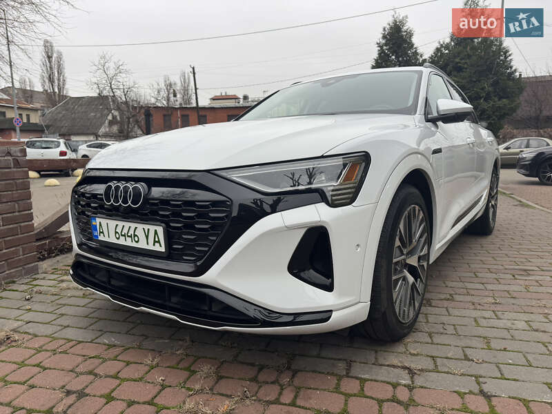 Внедорожник / Кроссовер Audi Q8 e-tron 2023 в Киеве фото 52 Внедорожник / Кроссовер Audi Q8 e-tron 2023 в Киеве
