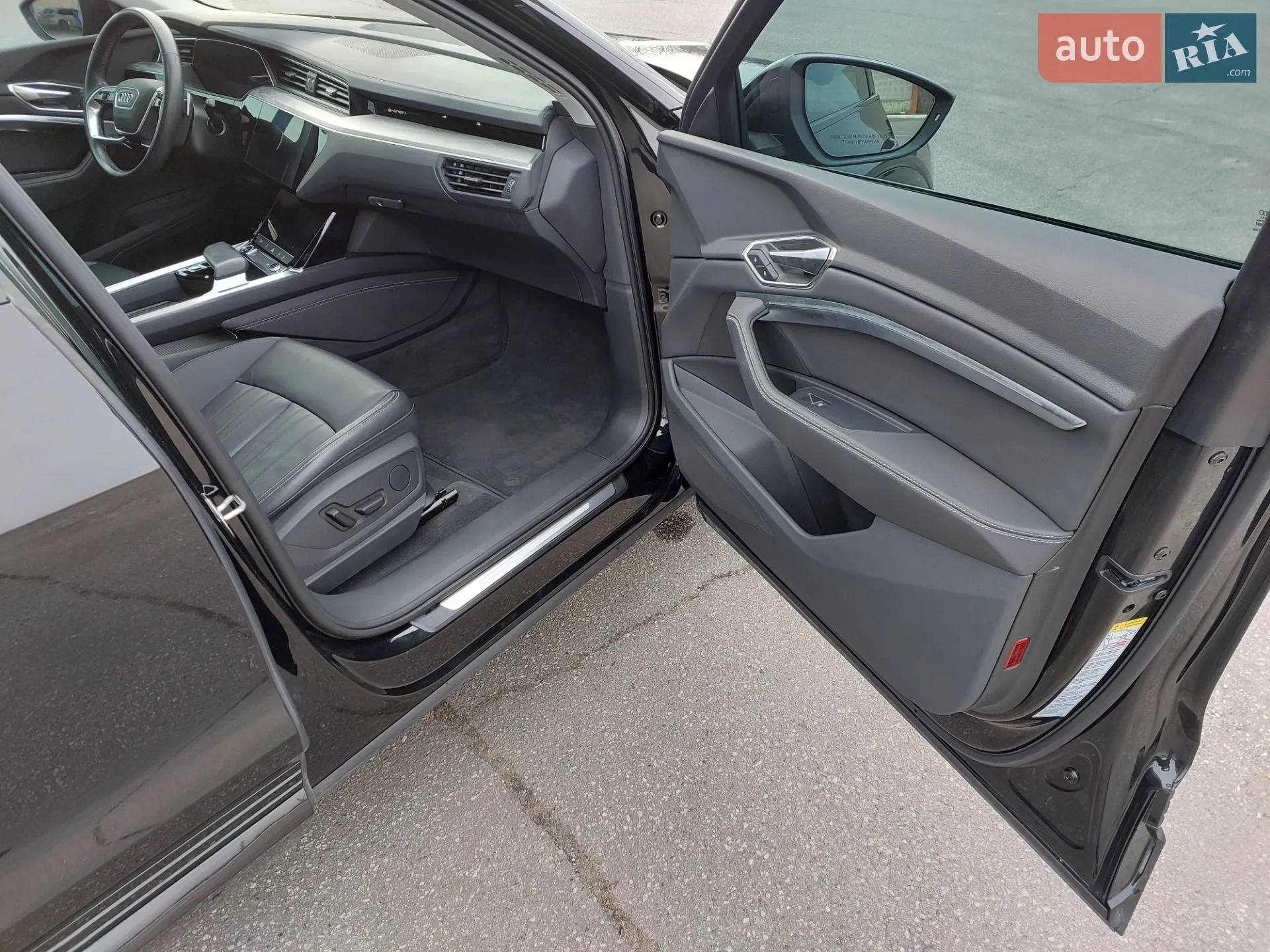 2023 Audi Q8 - мініатюра 33