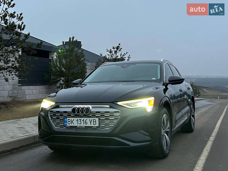 Audi Q8 e-tron 2023 Audi Q8 e-tron 2023