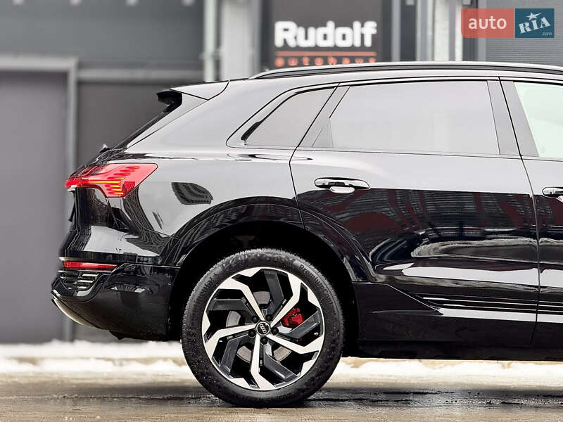 Внедорожник / Кроссовер Audi Q8 e-tron 2023 в Киеве фото 14 Внедорожник / Кроссовер Audi Q8 e-tron 2023 в Киеве