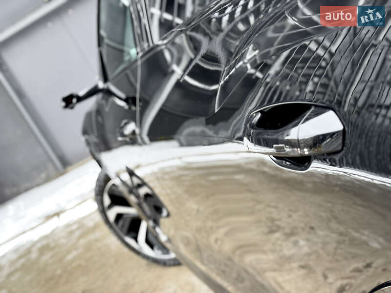 Внедорожник / Кроссовер Audi Q8 e-tron 2023 в Киеве фото 20 Внедорожник / Кроссовер Audi Q8 e-tron 2023 в Киеве