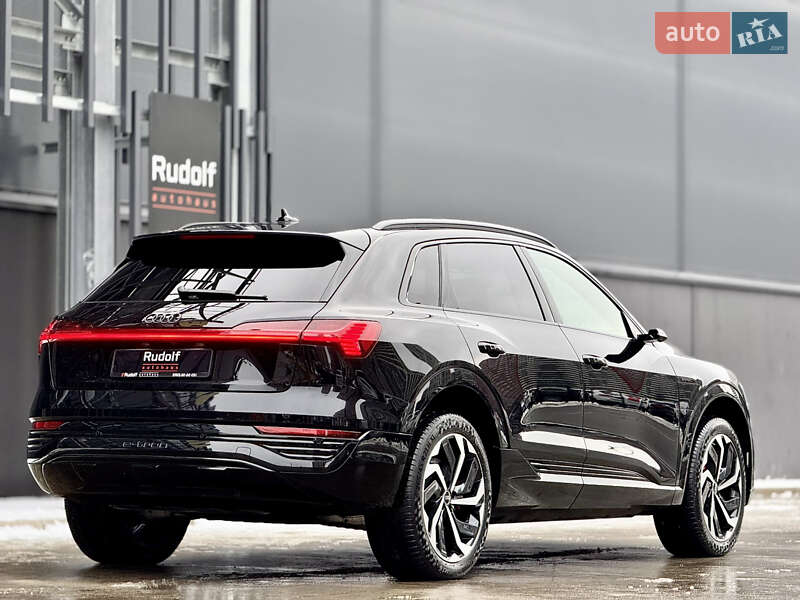 Внедорожник / Кроссовер Audi Q8 e-tron 2023 в Киеве фото 30 Внедорожник / Кроссовер Audi Q8 e-tron 2023 в Киеве