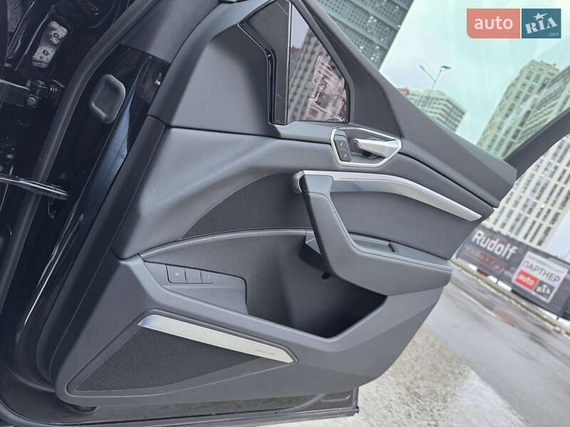 Внедорожник / Кроссовер Audi Q8 e-tron 2023 в Киеве фото 65 Внедорожник / Кроссовер Audi Q8 e-tron 2023 в Киеве