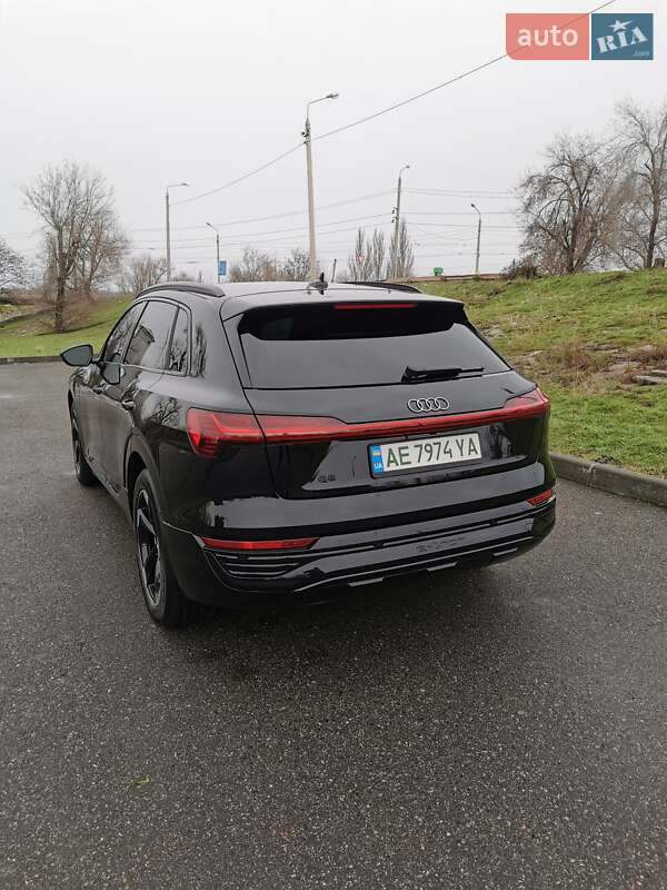 Внедорожник / Кроссовер Audi Q8 e-tron 2024 в Кривом Роге фото 11 Внедорожник / Кроссовер Audi Q8 e-tron 2024 в Кривом Роге