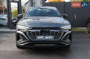 Позашляховик / Кросовер Audi Q8 e-tron 2023 в Києві