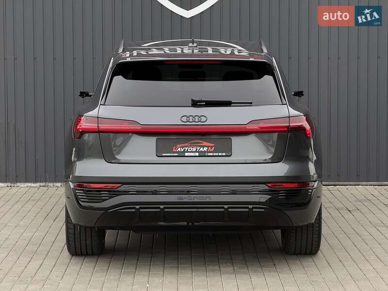 Внедорожник / Кроссовер Audi Q8 e-tron 2023 в Мукачево