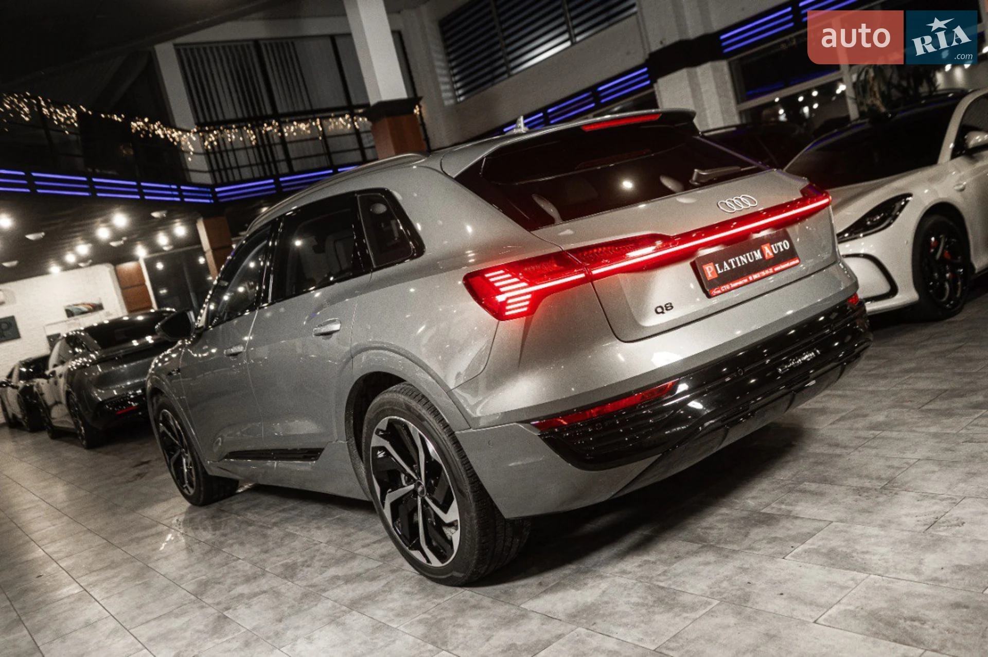 2023 Audi Q8 - мініатюра 4