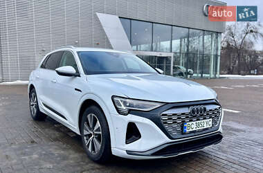 Внедорожник / Кроссовер Audi Q8 e-tron 2024 в Львове