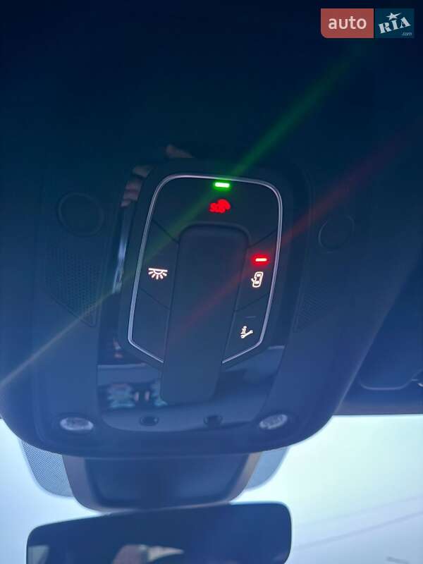 Позашляховик / Кросовер Audi Q8 e-tron 2023 в Львові