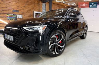 Внедорожник / Кроссовер Audi Q8 e-tron 2023 в Киеве