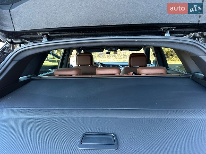 Позашляховик / Кросовер Audi Q8 e-tron 2024 в Рівному