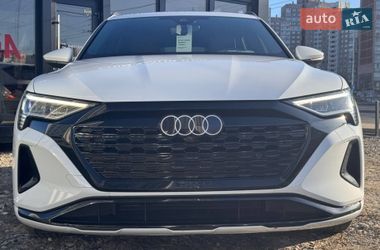 Внедорожник / Кроссовер Audi Q8 e-tron 2023 в Киеве