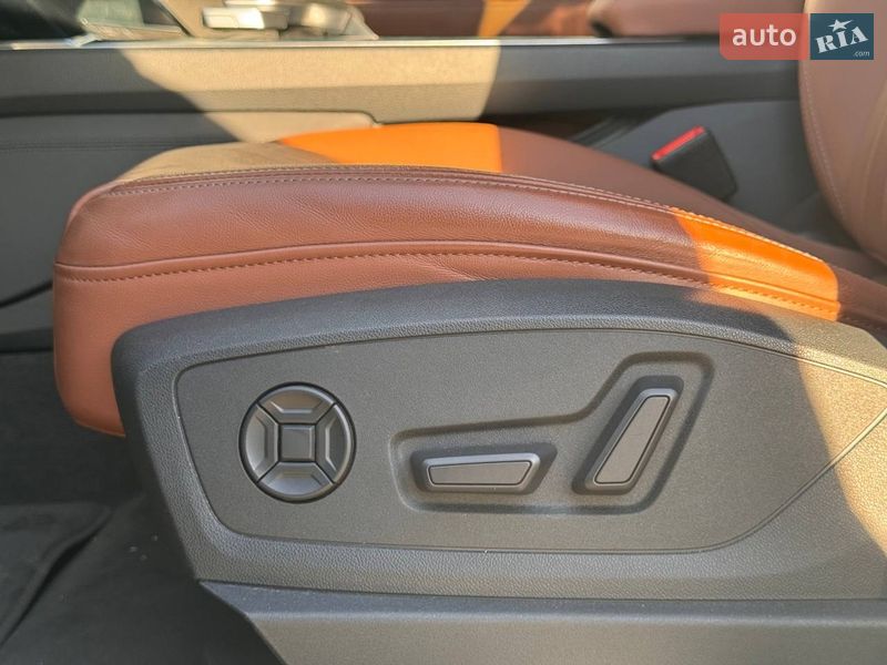 Внедорожник / Кроссовер Audi Q8 e-tron 2023 в Киеве