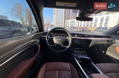 Внедорожник / Кроссовер Audi Q8 e-tron 2023 в Киеве