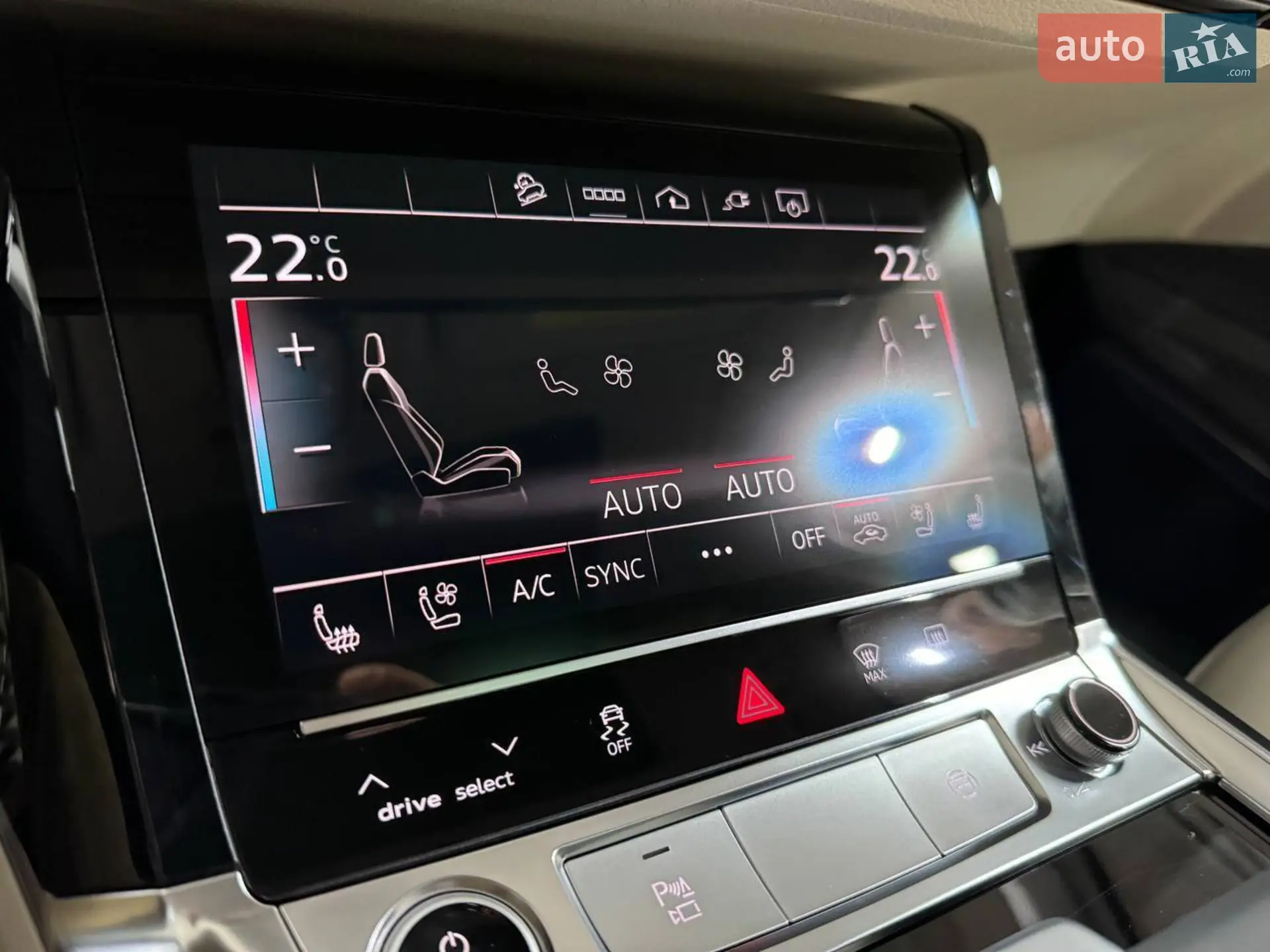 2023 Audi Q8 - мініатюра 28