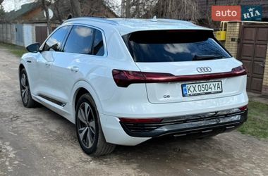 Внедорожник / Кроссовер Audi Q8 e-tron 2023 в Харькове